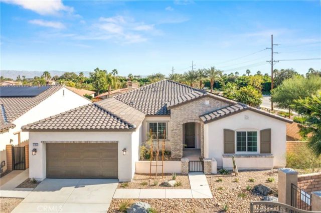 51952 Marquis Lane, La Quinta, CA 92253