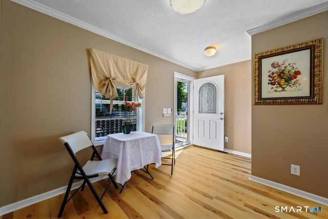 20 Oak Road, Southington, CT 06489