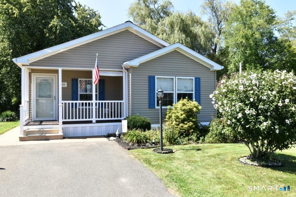 20 Oak Road, Southington, CT 06489