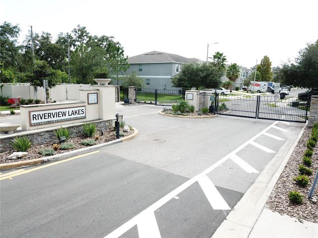 10676 LAKE MONTAUK DRIVE, Riverview, FL 33578