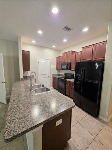 10676 LAKE MONTAUK DRIVE, Riverview, FL 33578