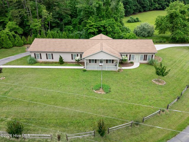 668 Little Ranger Road, Murphy, NC 28906