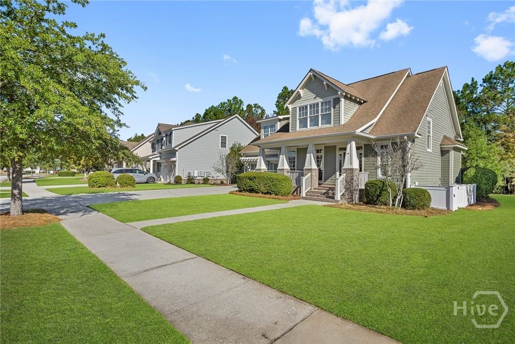 Image 5 of property listing at 114 Tupelo Street, Pooler, GA 31322