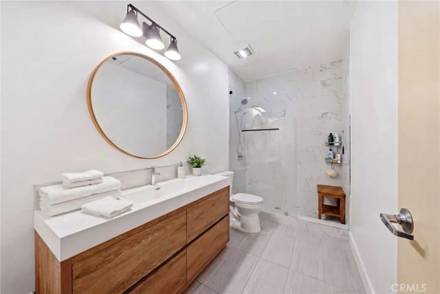 825 E 4th 101, Los Angeles, CA 90013