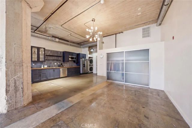 825 E 4th 101, Los Angeles, CA 90013