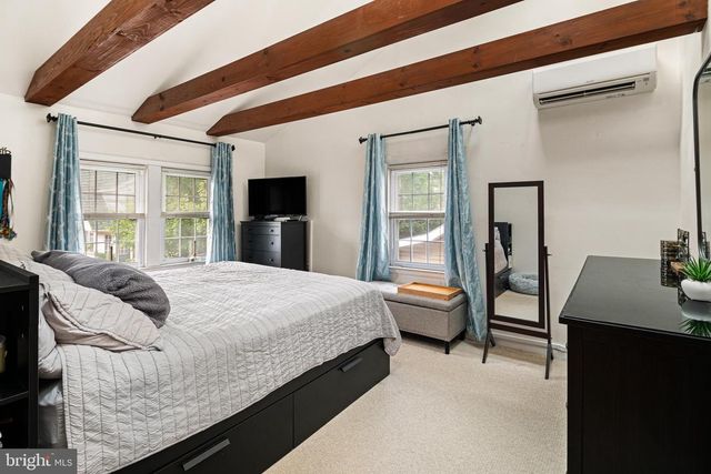 105 E NARBERTH TER, Collingswood, NJ 08108