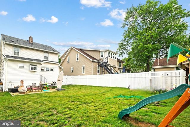 105 E NARBERTH TER, Collingswood, NJ 08108