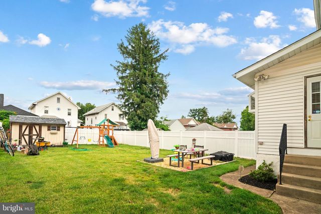 105 E NARBERTH TER, Collingswood, NJ 08108