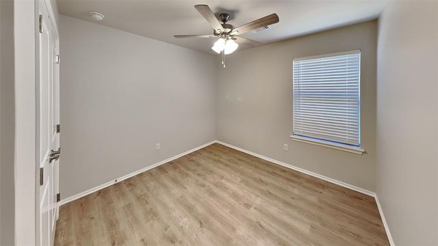 12700 Elba Drive, Yukon, OK 73099