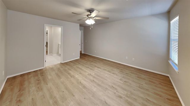 12700 Elba Drive, Yukon, OK 73099