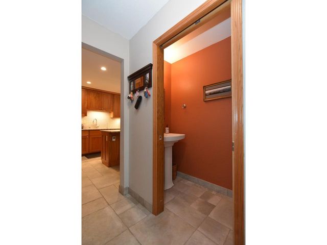 1502 Grosse Point Drive, Middleton, WI 53562