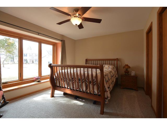 1502 Grosse Point Drive, Middleton, WI 53562