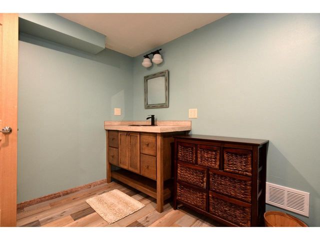 1502 Grosse Point Drive, Middleton, WI 53562