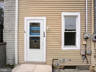 220 N PITT ST, Carlisle, PA 17013