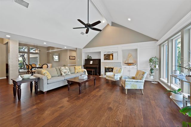 2907 Arbor Oaks Drive, Arlington, TX 76006