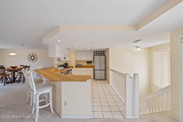 101 La Costa Street B4, Melbourne Beach, FL 32951