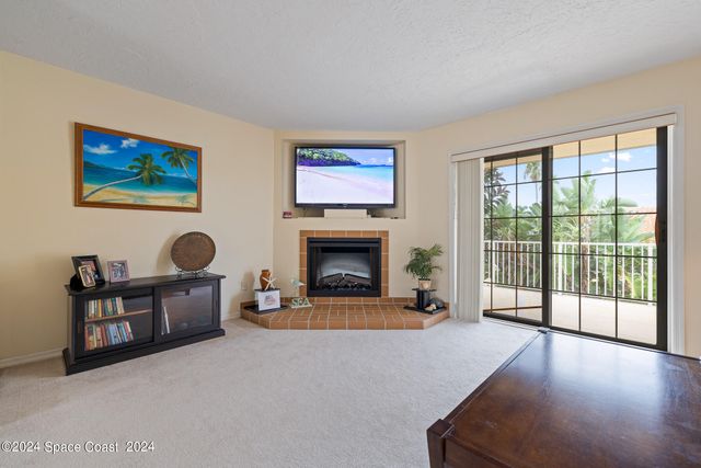 101 La Costa Street B4, Melbourne Beach, FL 32951