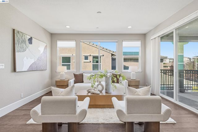 56 Adair Way, Hayward, CA 94542