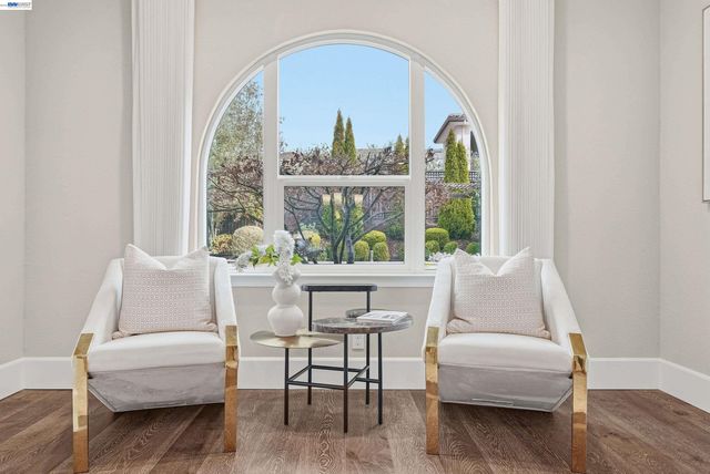 56 Adair Way, Hayward, CA 94542