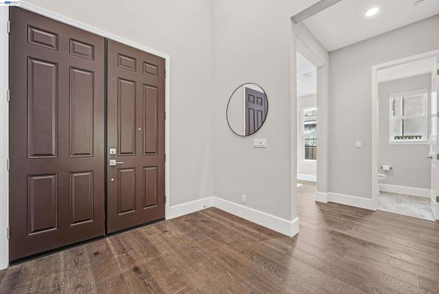 56 Adair Way, Hayward, CA 94542