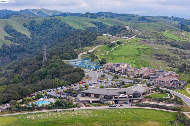 56 Adair Way, Hayward, CA 94542