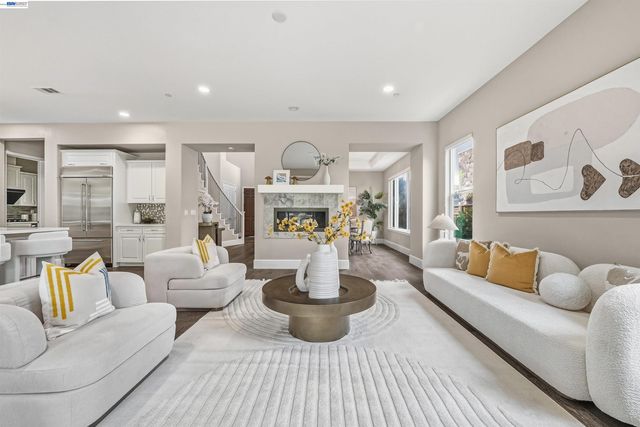 56 Adair Way, Hayward, CA 94542