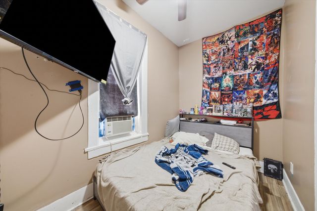 2340 W 21st Place, Chicago, IL 60608
