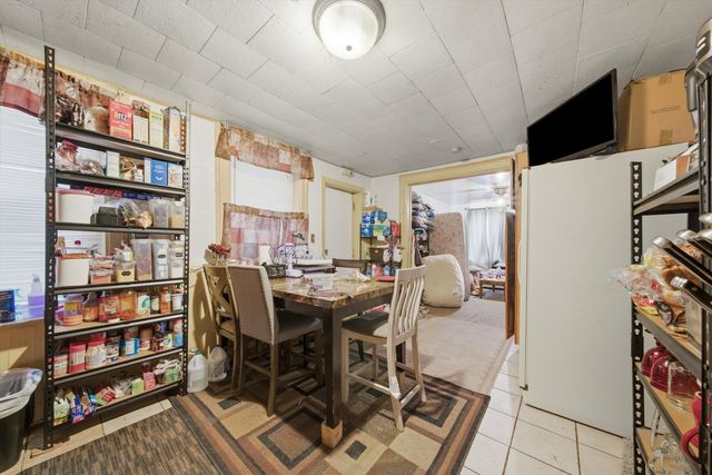 2340 W 21st Place, Chicago, IL 60608