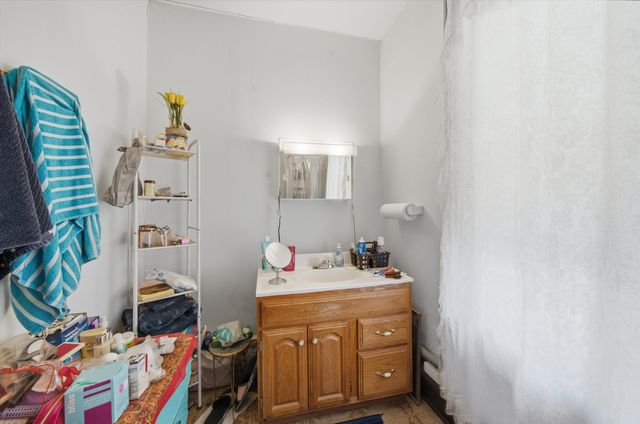 2340 W 21st Place, Chicago, IL 60608