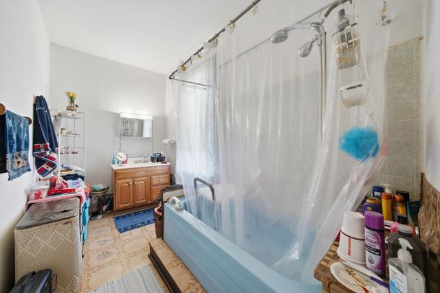 2340 W 21st Place, Chicago, IL 60608