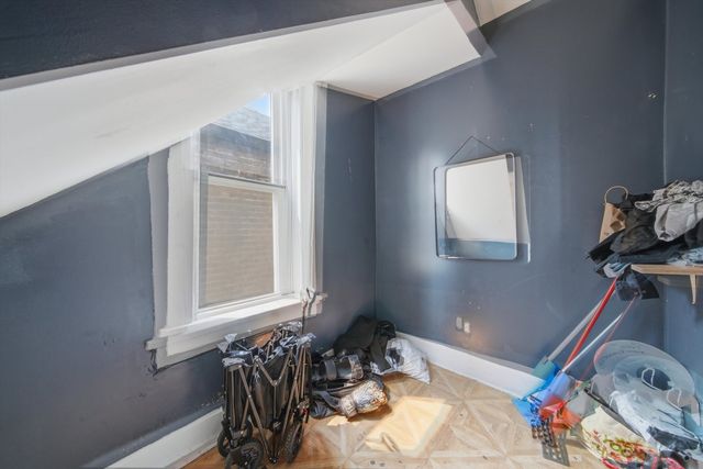 2340 W 21st Place, Chicago, IL 60608