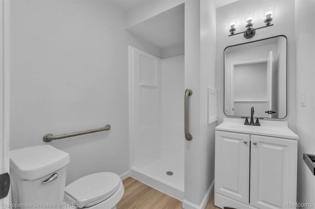 854 Estes Court, Waterford Charter Township, MI 48327