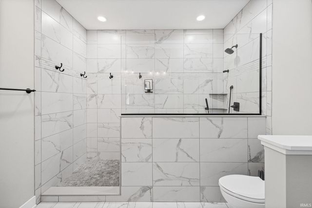 221 Sheffield Road, West Lafayette, IN 47906