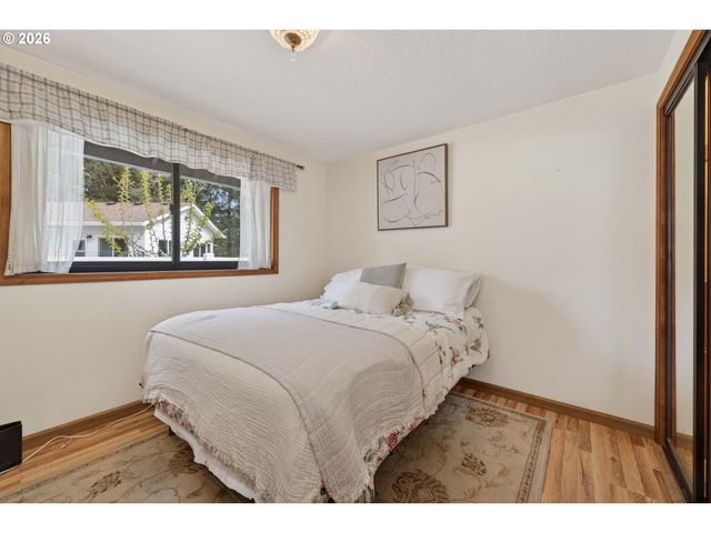 701 Nw 59TH St, Vancouver, WA 98663