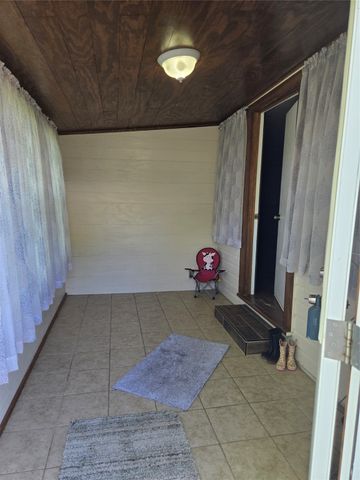 305 S Leon Street, Gustine, TX 76455