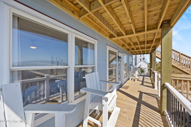 905 Carolina Beach Avenue S, Carolina Beach, NC 28428