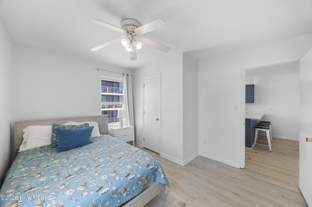 905 Carolina Beach Avenue S, Carolina Beach, NC 28428