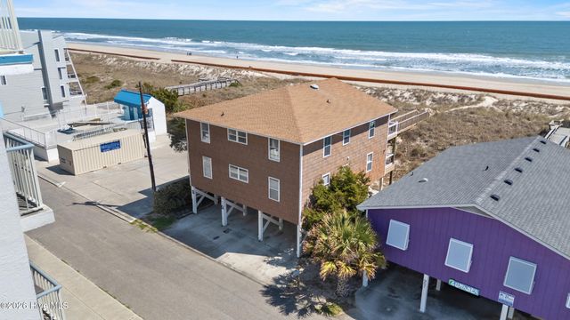 905 Carolina Beach Avenue S, Carolina Beach, NC 28428