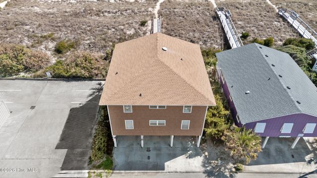 905 Carolina Beach Avenue S, Carolina Beach, NC 28428