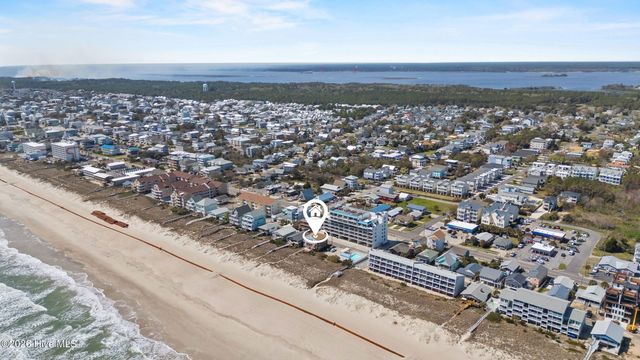 905 Carolina Beach Avenue S, Carolina Beach, NC 28428