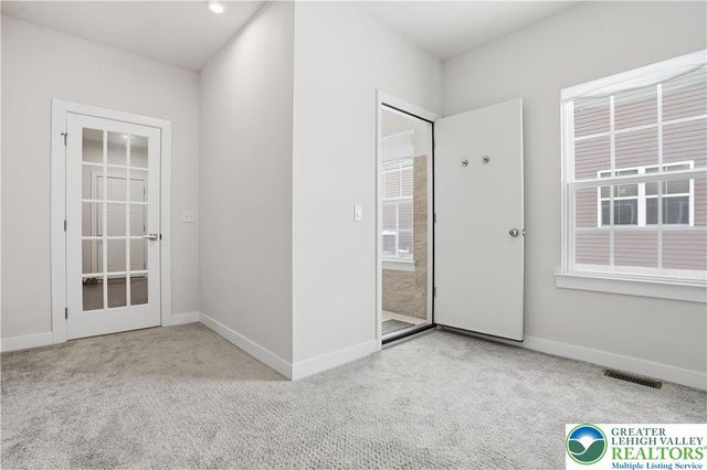 6405 Robin Road, Lower Macungie Twp, PA 18062