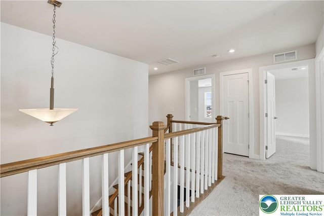 6405 Robin Road, Lower Macungie Twp, PA 18062