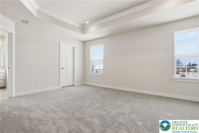 6405 Robin Road, Lower Macungie Twp, PA 18062