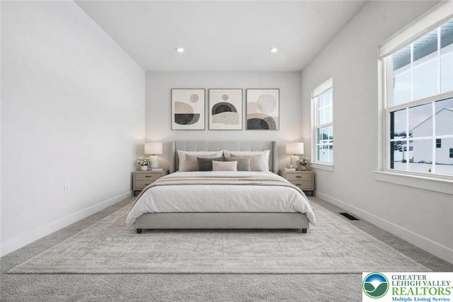 6405 Robin Road, Lower Macungie Twp, PA 18062