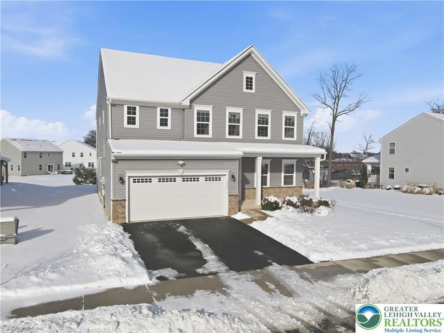 6405 Robin Road, Lower Macungie Twp, PA 18062