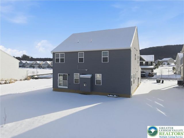 6405 Robin Road, Lower Macungie Twp, PA 18062