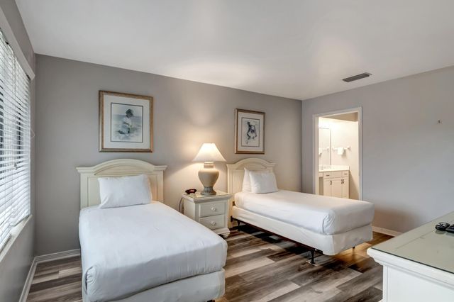 290 W Sandestin Boulevard 290, Miramar Beach, FL 32550