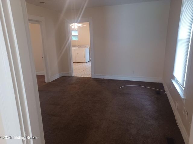 1421 Hazel St, Louisville, KY 40211