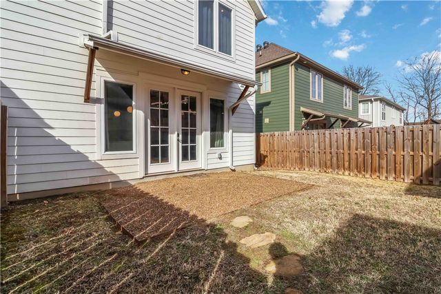 344 N Fletcher Avenue, Fayetteville, AR 72701