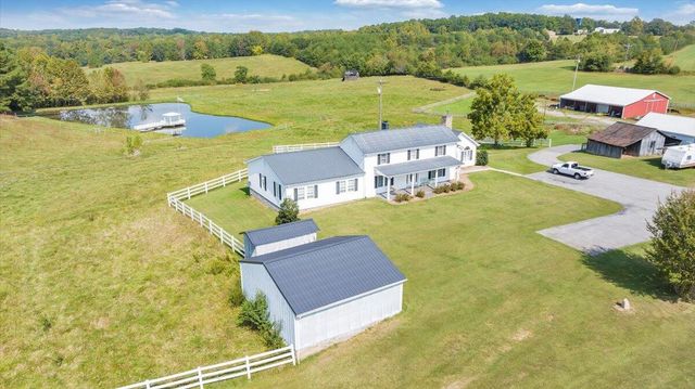12715 Smith Mountain Lake PKWY, Huddleston, VA 24104